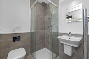 Photo 1- click for photo gallery